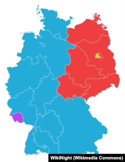 West Germany (blue) comprised the Western Allies' zones, excluding disputed Saarland (purple); the Soviet zone, East Germany (red), surrounded West Berlin (yellow).