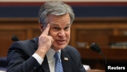 Direktur FBI, Christopher Wray (foto: dok). 