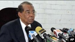 বাংলাদেশে যুদ্ধাপরাধ আইন অনেক বেশি উদার ও স্বচ্ছ : সুরঞ্জিত সেনগুপ্ত