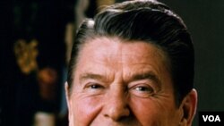 In 1994, el presidente Ronald Reagan escribió una carta que le decía al mundo que él padecía de la enfermedad.