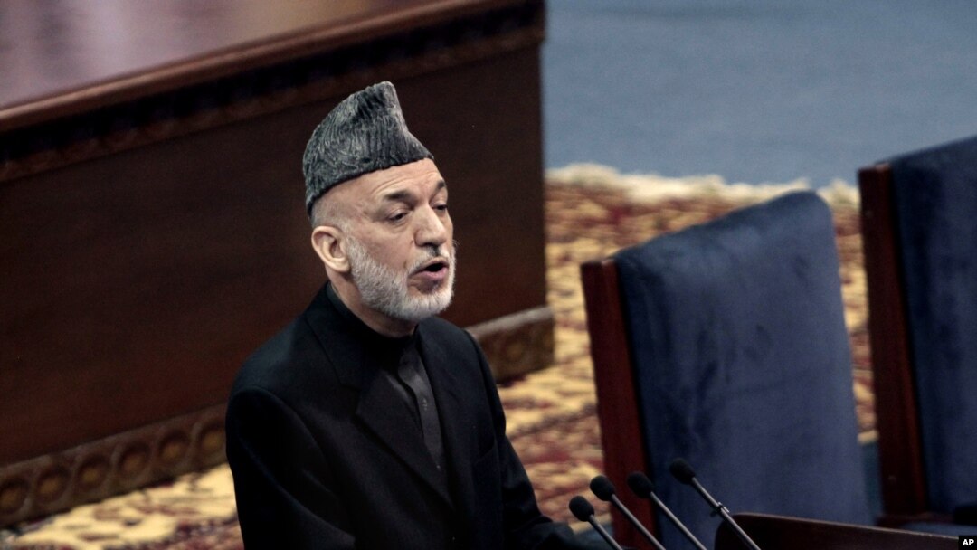 Avganistanski predsednik Hamid Karzai govori tokom prvog dana Loja Džirge u Kabulu, 21. novembar, 2013.