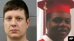 Jason Van Dyke, policier de Chicago, à gauche, et le jeune adolescent noir Laquan McDonald.