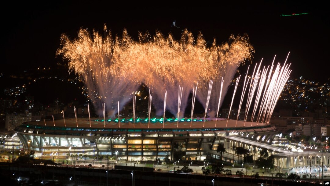 Fireworks explode above the Maracana stadium during the rehearsal of the opening ceremony of the Olympic Games in Rio de Janeiro, Brazil, July 31, 2016.