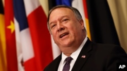 ဝန်ကြီး Mike Pompeo