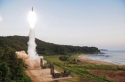 한국 군이 지난 2017년 9월 동해안에서 지대지 탄도미사일 현무-2 실사격훈련을 실시했다.