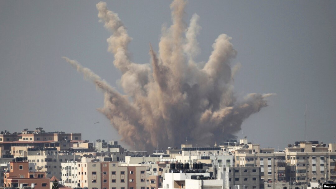 Pesawat-pesawat tempur Israel kembali melakukan serangan udara di Gaza hari Senin (25/8).
