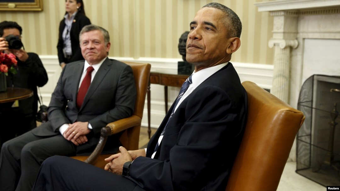 Oq uyda o'tgan uchrashuvda Obama minglab suriyalik qochqinlar og'irini ko'tarayotgan Iordaniyaga qo'shimcha moliyaviy yordam va'da qildi. 