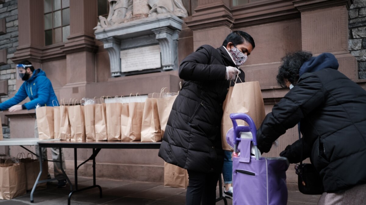 Families Brace for Winter as COVID19 Surges in US