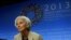 Direktur IMF Christine Lagarde menghadiri jumpa pers Bank Dunia di Washington, 20 April 2013. (AP Photo/Molly Riley)