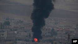 Airstrikes on Kobani, Syria - Sunday, October 19, 2014