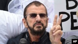 Ringo Starr, de 78 años, actuó en el Radio City Music Hall en Nueva York el jueves, 13 de septiembre de 2018.