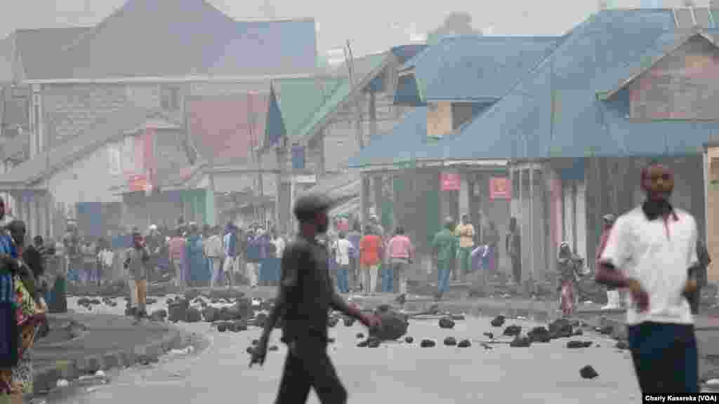 Dans les rues de Goma, en RDC, le 30 octobre 2017. (VOA/Charly Kasereka)