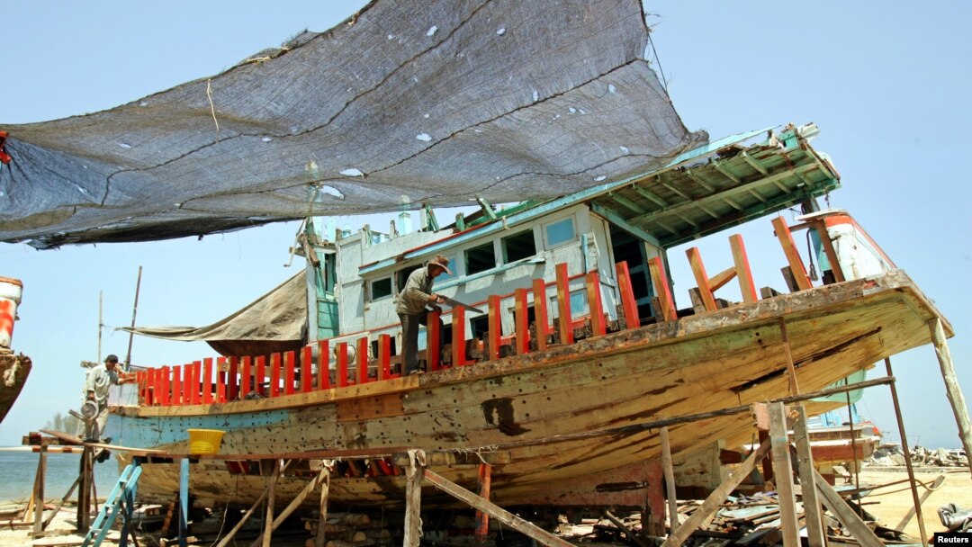 Perahu milik anggota masyarakat gipsi Thailand di Phang Nga, Pesisir Andaman. (Foto: Dok)