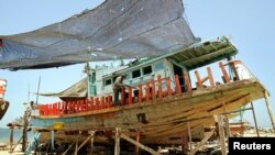 Perahu milik anggota masyarakat gipsi Thailand di Phang Nga, Pesisir Andaman. (Foto: Dok)