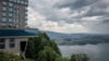 Будівля швейцарського курорту Бюргеншток на озері Люцерн, де 15-16 червня пройде український саміт миру 15-16, Elodie LE MAOU / AFP