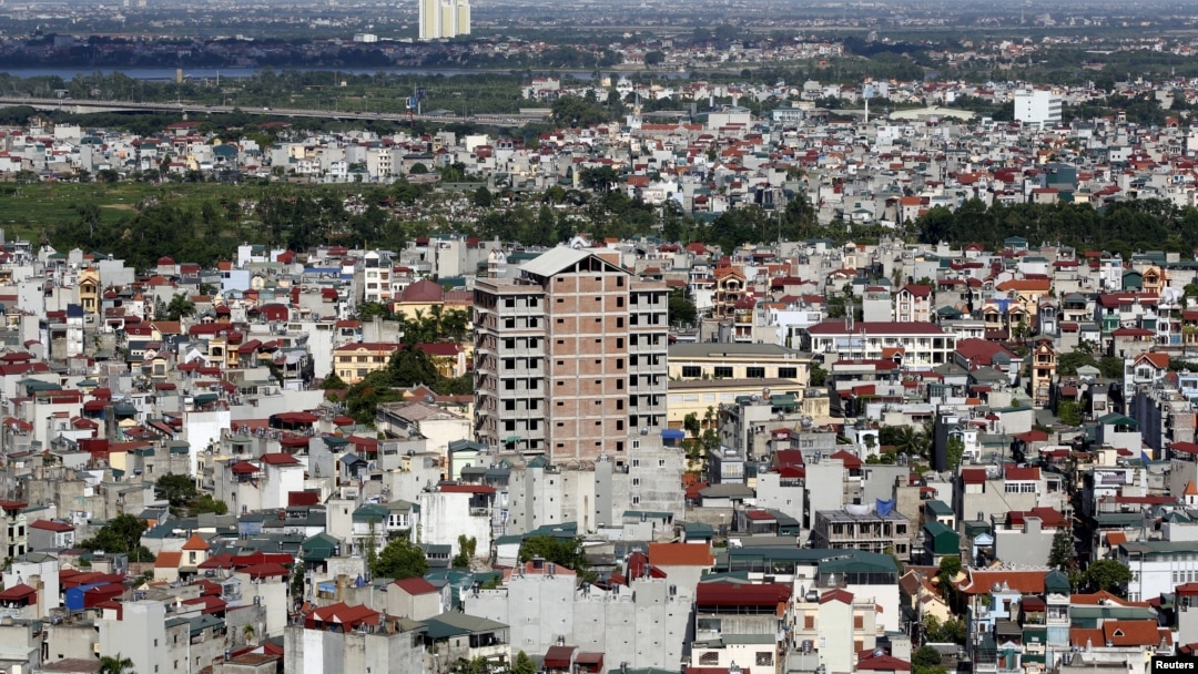 Đất đai là một lĩnh vực hay xảy ra tham nhũng ở Việt Nam. Hình ảnh chỉ mang tính chả minh họa là một tòa căn hộ đang được xây dựng ở Hà Nội