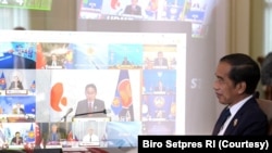 Presiden Joko Widodo saat menghadiri KTT ASEAN virtual. (Foto: Courtesy/Biro Setpres)