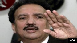 Menteri Dalam Negeri Pakistan Rehman Malik ia bakal “terkejut” apabila pemimpin senior Taliban Pakistan Maulvi Faqir Mohammed dan komandan Qari Ziaur Rehman berhasil meloloskan diri hidup-hidup.