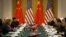 包括美国众议院少数党领袖南希•佩洛希(左一)、国会人权委员会主席吉姆•麦戈文等人在内的美国国会高级代表团2015年11月罕见的访问西藏，然后于 11月12日在北京与中国人大官员举行会谈。