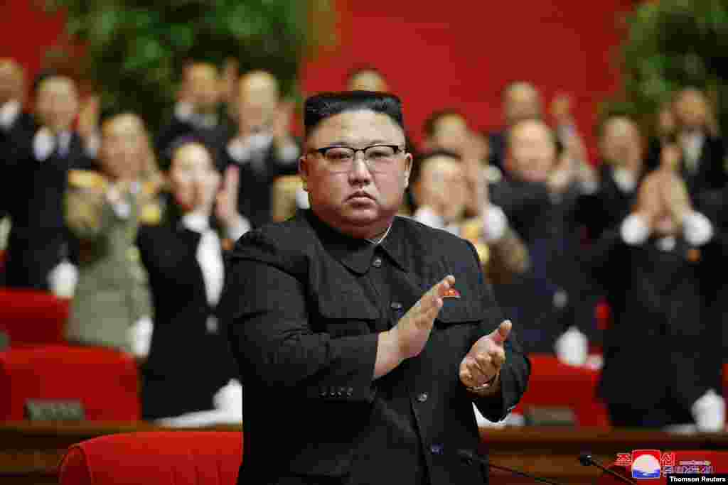 김정은 북한 국무위원장이 노동당 제8기 대회에서 당 총비서로 추대됐다.