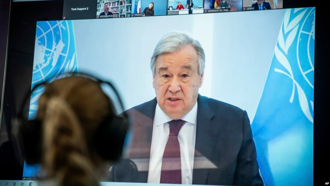 Sekjen PBB Antonio Guterres menyampaikan pidato virtual dari Berlin, Jerman, 28 April 2020. (Foto: dok).