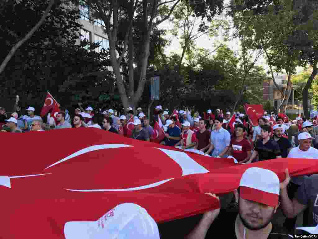 15 Temmuz Demokrasi ve Milli Birlik Günü Yürüyüşü