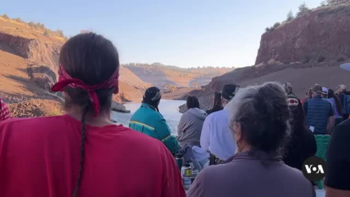 Tribes celebrate removal of dam, revival of community along Klamath River