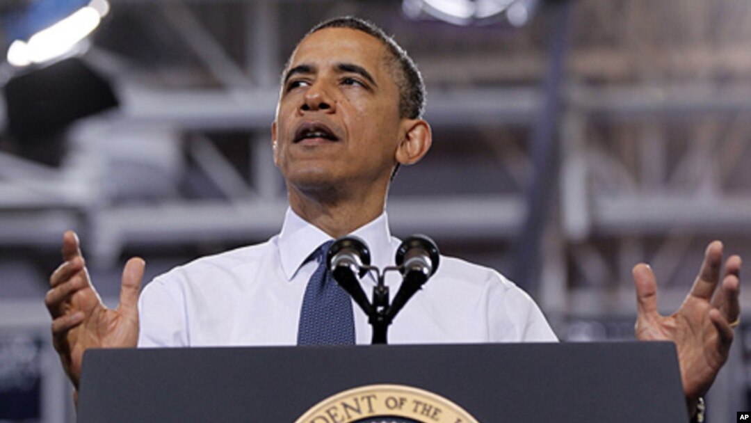 President Barack Obama speaks at Washington-Lee High School in Arlington, Virginia, May 4, 2012.