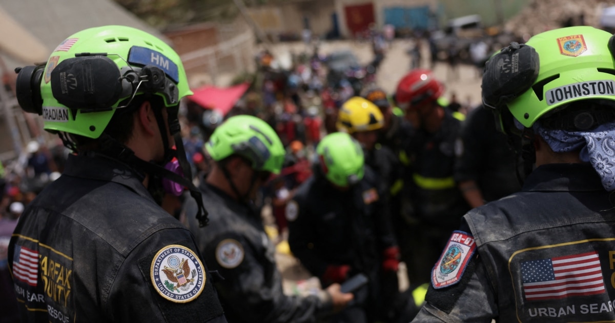 Rescuers search for survivors in Venezuela as US boosts aid