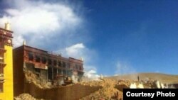 Lithang monastery's Prayer Hall Gutted in Fire
