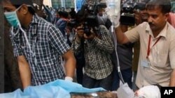 병원으로 실려가는 중상자