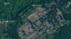 На спутниковом снимке от 30 июня 2023 года видны новые объекты, установленные недавно на территории бывшей военной части Цель в Могилевской области Беларуси.