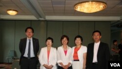 台灣立委訪美團成員，左起邱志偉、陳節如、尤美女、黃文玲、許智杰(照片來源: 鐘辰芳)
