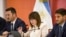 La ministra de Seguridad, Patricia Bullrich, da una conferencia de prensa en Rosario, Argentina, el lunes 11 de marzo de 2024. Bullrich dijo que el gobierno enviará fuerzas de seguridad federales a la ciudad de Rosario luego de una ola de asesinatos en espacios públicos.