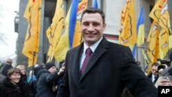 乌克兰拳击冠军, 反对派领袖维塔利·克利琴科