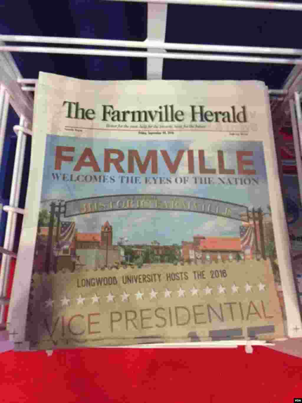 The vice presidential debate is the only story on the front page of the local newspaper in Farmville, Virginia. (K.Gypson/VOA)