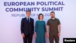 Президенты Эммануэль Макрон, Майя Санду и Владимир Зеленский на саммите Европейского политического сообщества в Молдове. 1 июня 2023.