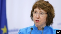 ဥရောပသမဂ္ဂ အီးယူ နိုင်ငံခြားရေးမူဝါဒ ဆိုင်ရာ အကြီးအကဲ Catherine Ashton (ဇွန်လ ၁၉ ရက်၊ ၂၀၁၂)။