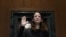 Avril Haines presta juramento al comienzo de su audiencia de confirmación ante el Comité de Inteligencia del Senado para ser directora de Inteligencia Nacional en el gobierno BIden-Harris.