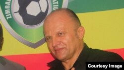 U-Zdravko Logarusic umqeqetshi weqembu elimela isizwe emdlalweni wenguqu, elamaWarriors