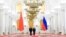 Немає "доказів того, що Китай постачає летальну зброю Росії, але є ознаки того, що був такий запит з боку Росії", - заявив генсек НАТО Єнс Столтенберг.  Фото: Pavel Byrkin/Kremlin via REUTERS 