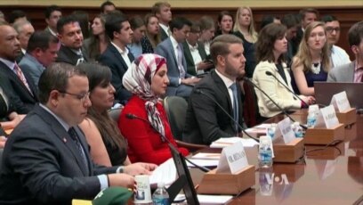 Relatives Call for Release of American Captives in Iran