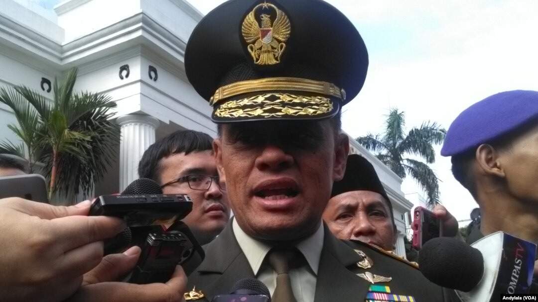 Panglima TNI Jenderal Gatot Nurmantyo di kompleks kementerian luar negeri Jakarta. (Foto dok: VOA/Andylala)