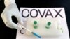 Una enfermera se prepara para administrar la vacuna AstraZeneca / Oxford bajo el esquema COVAX contra la enfermedad del coronavirus (COVID-19) en el Hospital General Eka Kotebe en Addis Abeba, Etiopía el 13 de marzo de 2021.