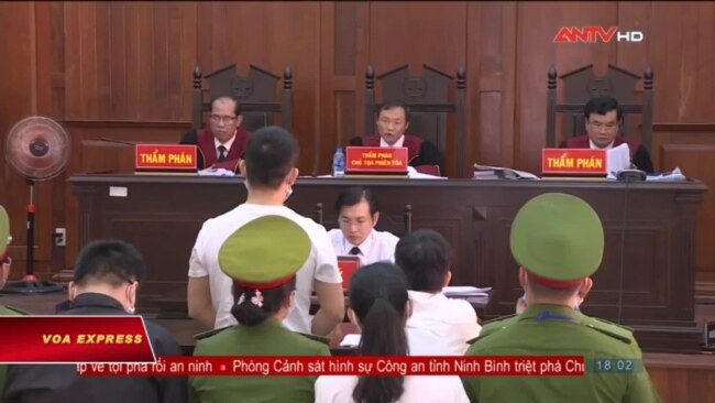 Việt Nam y án 4 thành viên nhóm Hiến pháp