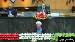 Президент Ірану Гассан Роугані промовляє у парламенті