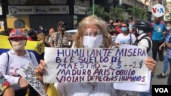 Profesores venezolanos protestan en el Día Mundial del Docente en Caracas, Venezuela, el 5 de octubre de 2020.