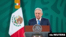 El presidente de México, Andrés Manuel López Obrador, pidió al Consejo de la Judicatura que investigue a los jueces que conceden amparos.