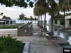 Vietnam's hotels and resorts are looking for new ways to attract tourists, such as through golf. (Ha Nguyen/VOA)