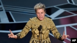 Frances McDormand Stolen Oscar